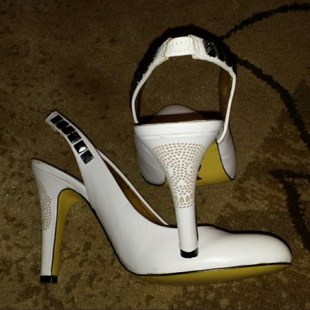 Vintage Y2K Christian Audigier white leather rhinestone heels shoes